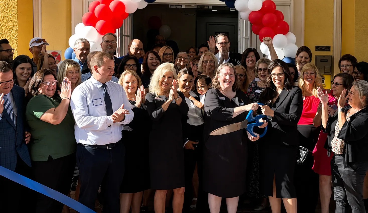 Liberty Savings Bank Lakewood Ranch branch ribbon cutting ceremony